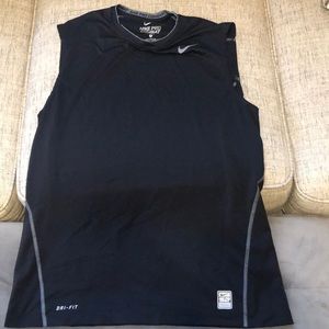 Fitted workout shirt
